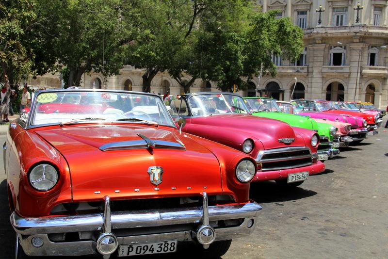 Samochody na Kubie - rodzinna wycieczka na Kubę