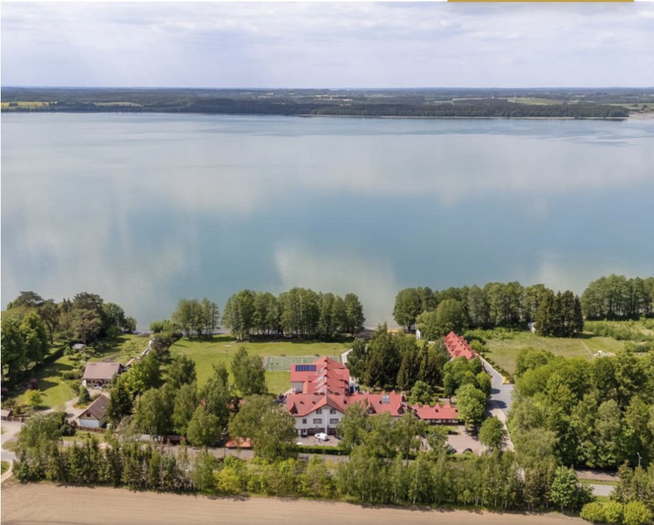 wakacje z dziećmi na mazurach Helena opinie nad jeziorem z animacjami