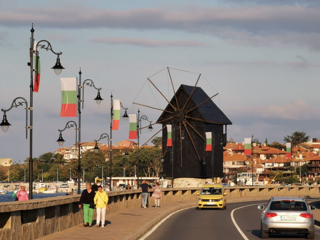 wiatrak Nesebar atrakcje miasto co zobczyć z dziećmi wiatrak Nesebar atrakcje miasto co zobczyć z dziećmi