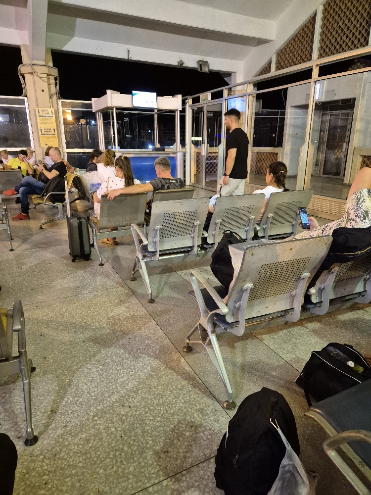 lotnisko Mombasa Kenia opinie podróż (2)