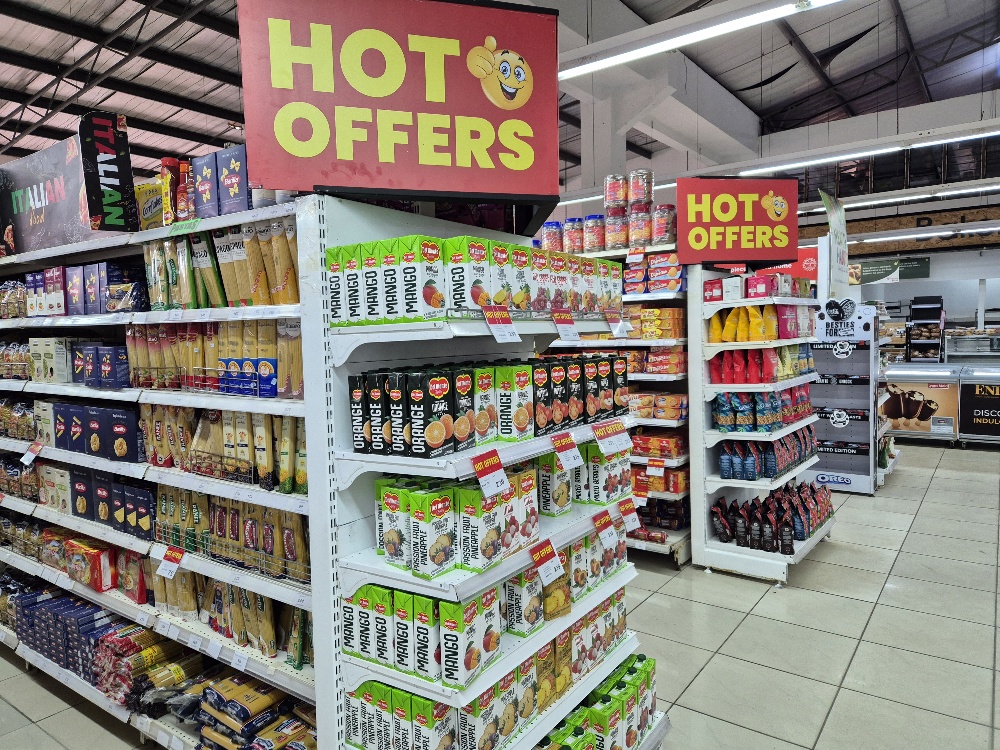 sklepy zakupy okolice Diani Sea Resort