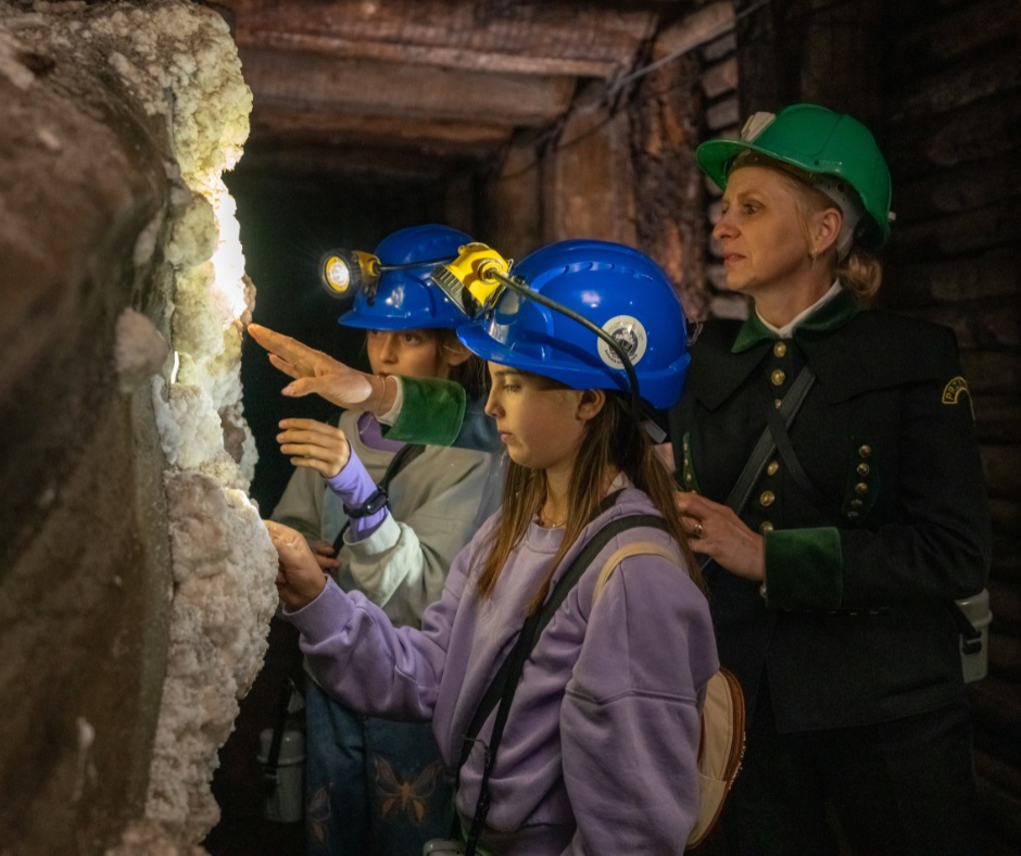 Bochnia podziemna trasa turystyczna opinie zwiedzanie zimą z dziećmi ile trwa-parking bilety jak się ubrać ferie