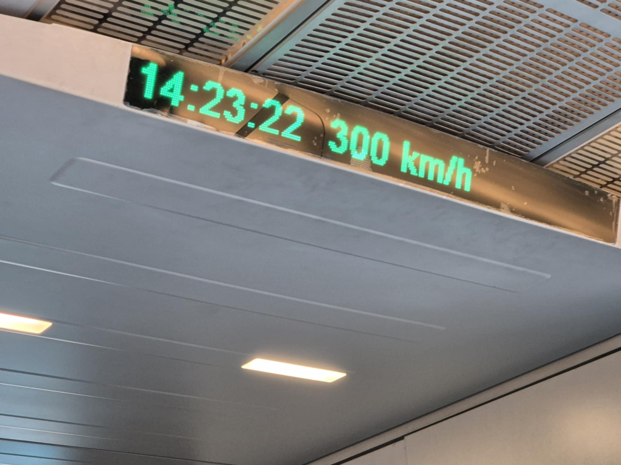 Maglev Szanghaj Chiny opinie (2)