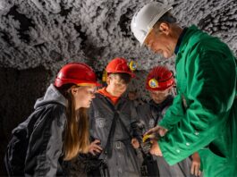 Rodzinna wycieczka wakacyjna do Kopalni Soli „Wieliczka” 2026 Wieliczka 2026 wakacje z małym dzieckiem trasa turystyczna opinie atrakcje
