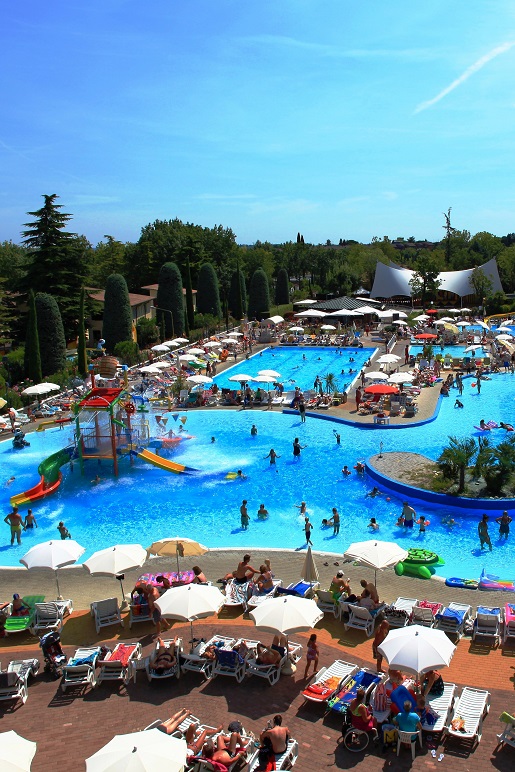 Bella Italia-Garda gdzie z dzieckiem camping z basenami animacjami dla dzieci Bella Italia-Garda gdzie z dzieckiem camping z basenami animacjami dla dzieci