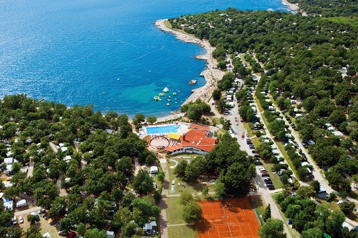 Bijela Uvala Chorwacja opinie - najlepszy camping z atrakcjami dla dzieci plac zabaw baseny animacje Bijela Uvala Chorwacja opinie - najlepszy camping z atrakcjami dla dzieci plac zabaw baseny animacje