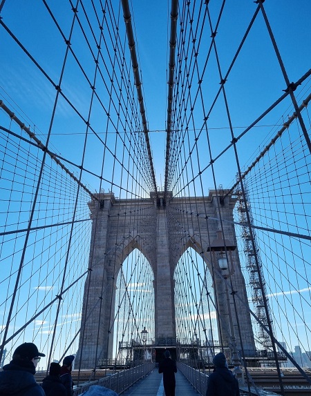 Brooklyn Bridge Nowy Jork z dzieckiem zwiedzanie zimą atrakcje co zobaczyć opinie
