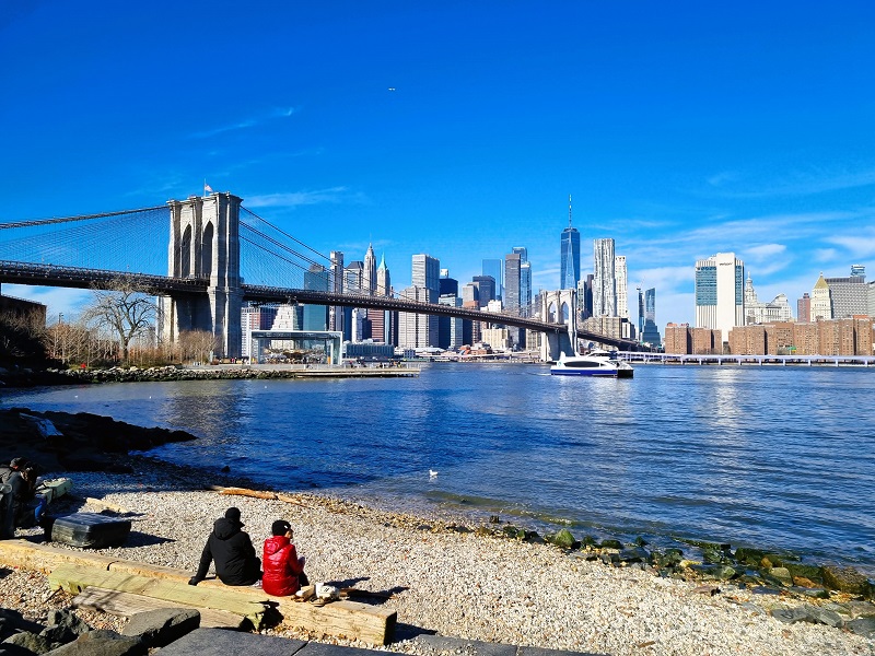 Brooklyn Bridge Nowy Jork z dziećmi zwiedzanie zimą atrakcje co zobaczyć
