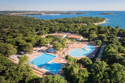 Istria Chorwacja camping przy plaży z basenami dla dzieci - sprawdzone kempingi dla rodzin w Europie