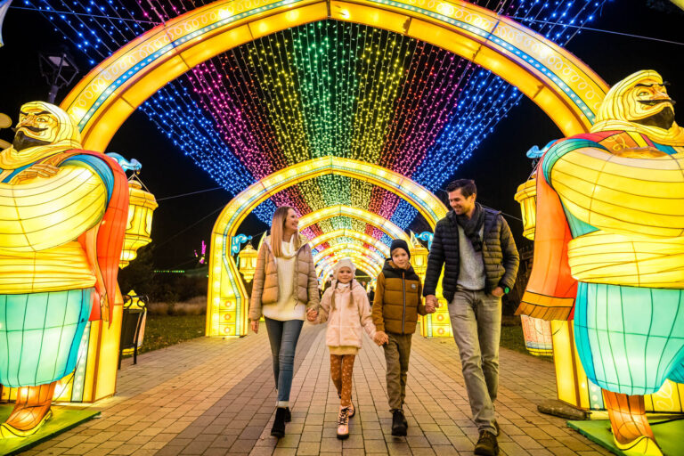 Magiczny Ogród Świateł w Chorzowie – Piękna i Bestia Magiczny Ogród Świateł w Chorzowie – Piękna i Bestia