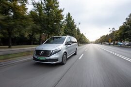 Mercedes-Benz EQV opinie zasięg cena elektryczny van 8 osób
