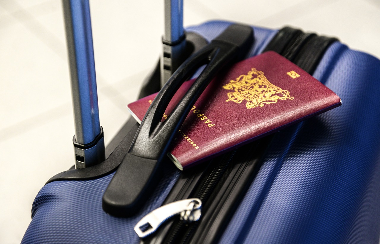 Jak wyrobić paszport tymczasowy dla dziecka ile kosztuje czas oczekiwania 