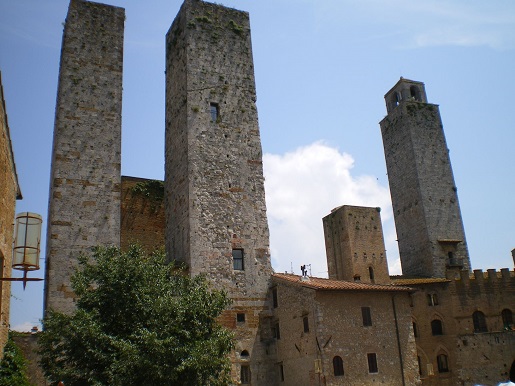 San Gimignano - wieże - gdzie na wakacje w Toskani