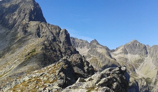 Tatry z nastolatkiem z dziećmi Dolina Pięciu Stawów