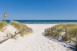 Wiosna nad morzem bon turystyczny 2022 oferty promocje Pomorskie