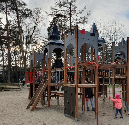 atrakcje dla dzieci Sopot plac zabaw