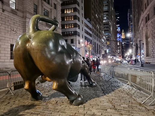 byk z Wall Street Nowy Jork zwiedzanie atrakcje z biurem podróży opinie