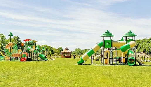 deli park Najlepsze rodzinne parki rozrywki w Polsce atrakcje dla rodzin z dziećmi