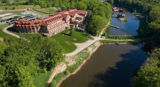 rodzinny hotel nad morzem z basenem opinie