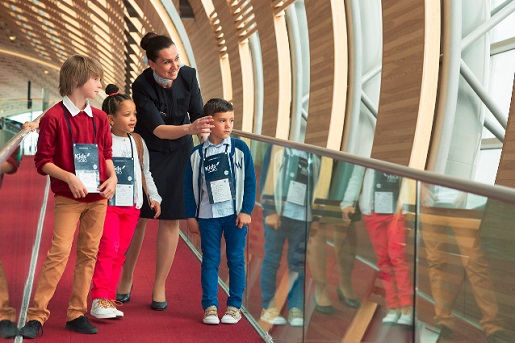 dzieci podróżujące pod opieką Air France bez rodziców samolotem