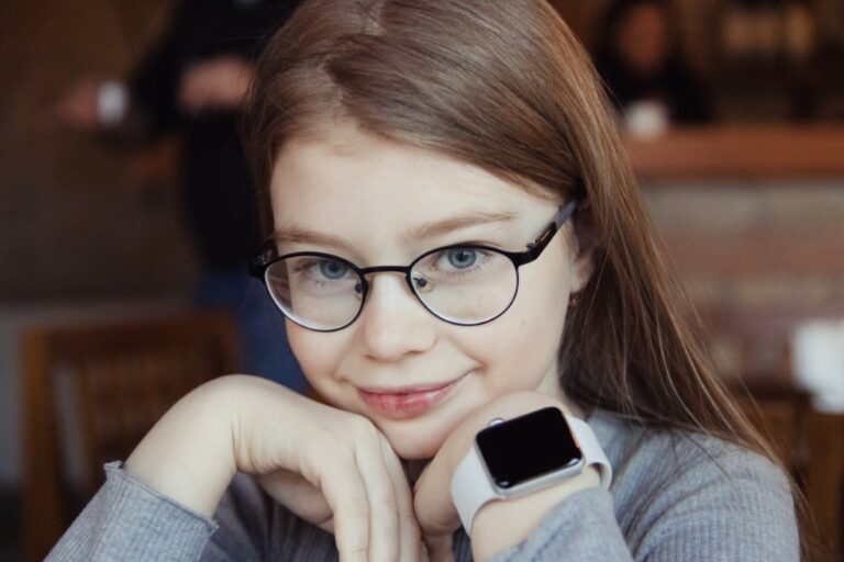 Jak wybrać najlepszy smartwatch dla Twojego dziecka?