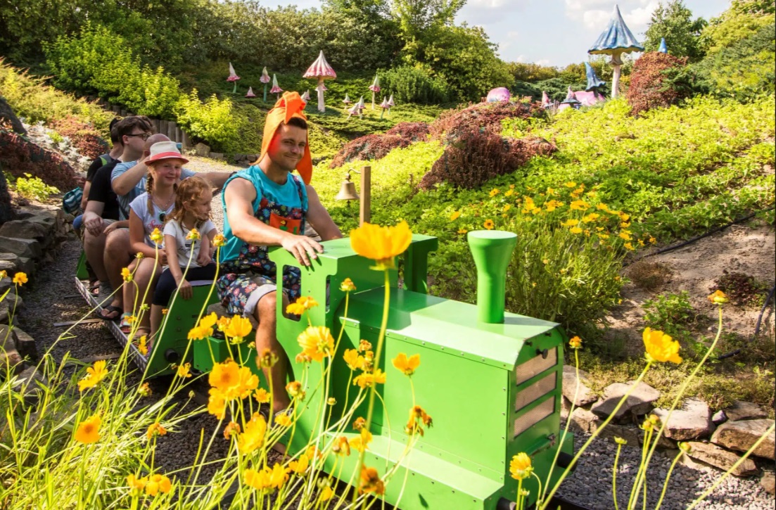 lubelskie gdzie z małym dzieckiem park rozrywki weekend atrakcje opinie Magiczne Ogrody