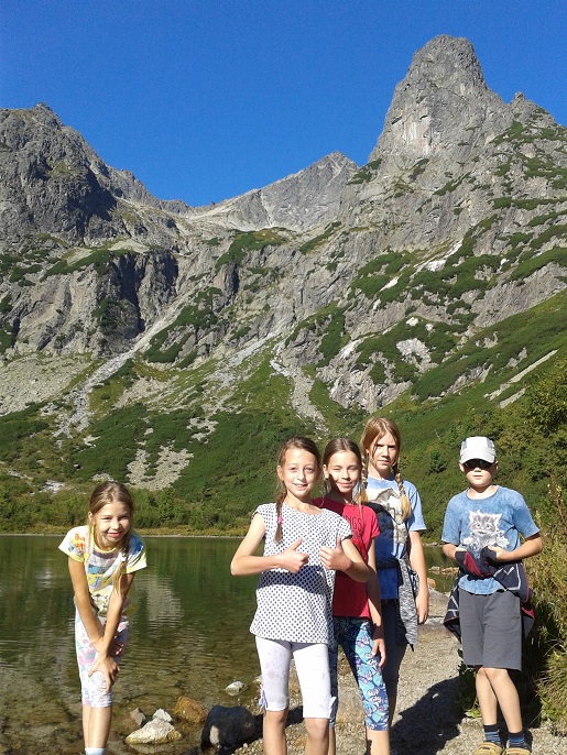 na szlaku Tatrzańską Łomnicę z dziećmi