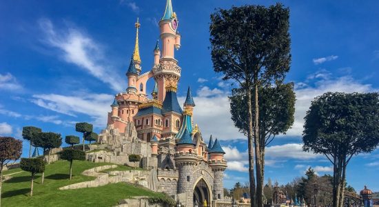 park rozrywki Disneyland Paryż opinie atrakcje