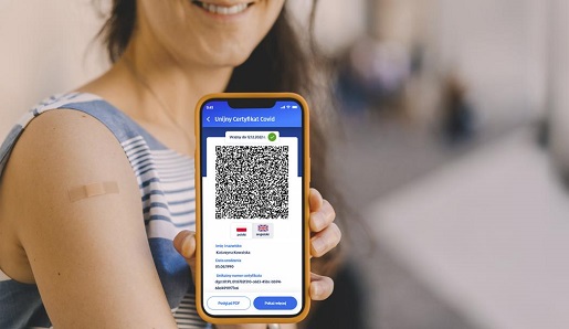 paszport covidowy certyfikat unijny ważność przedłużenie 3 dawka