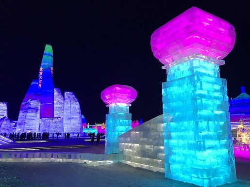 festiwal lodu i śniegu Chiny rodzinne atrakcje w Azji opinie