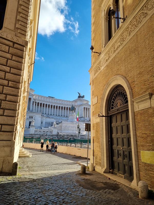 plac i Pałac Wenecki Rzym widok uliczka zwiedzanie w 2 dni