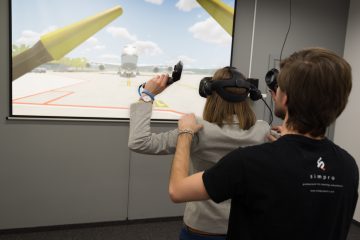 praca na lotnisku - symulator dla dzieci Kraków samoloty