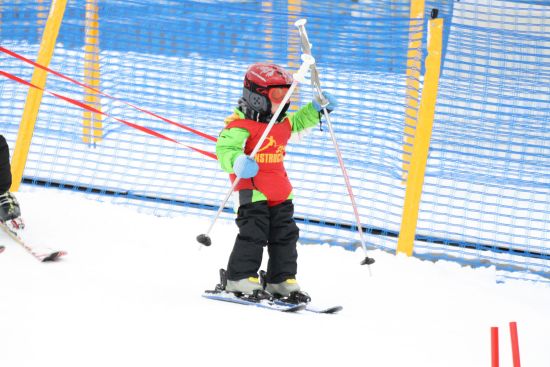 Przedszkola narciarskie w Polsce atrakcje dla dzieci zima ośrodki narciarskie