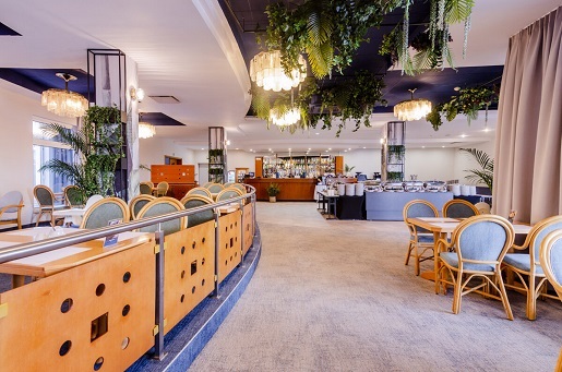 restauracja hotel dla rodzin z dziećmi Jastrzębia Góra opinie Astor restauracja hotel dla rodzin z dziećmi Jastrzębia Góra opinie Astor