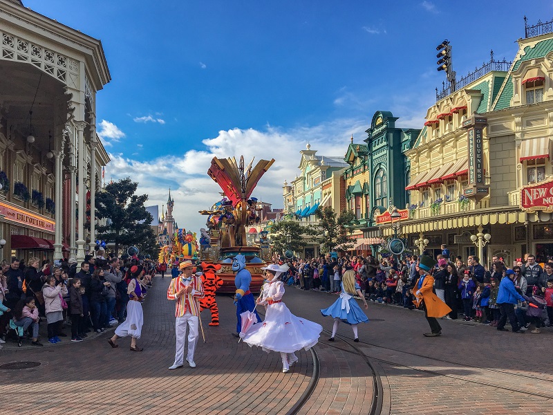 rodzinne atrakcje Disneyland opinie Paryż wycieczka