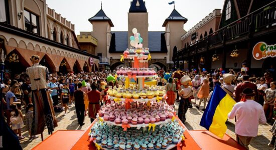 tort urodziny 2024 Energylandia 20 urodziny