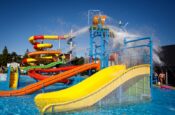 wakacje domki nad morzem z aquaparkiem basenem dla dzieci Łazy Holiday Golden Resort opinie atrakcje 2021
