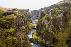 wąwóz Islandia z dzieckiem najlepsze atrakcje gdzie jechac z dzieckiem co zobaczyc