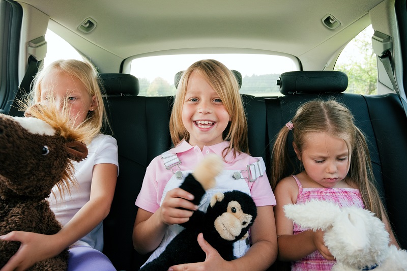 zabawy z dziećmi podczas jazdy samochodem trasoumilacze otomoto